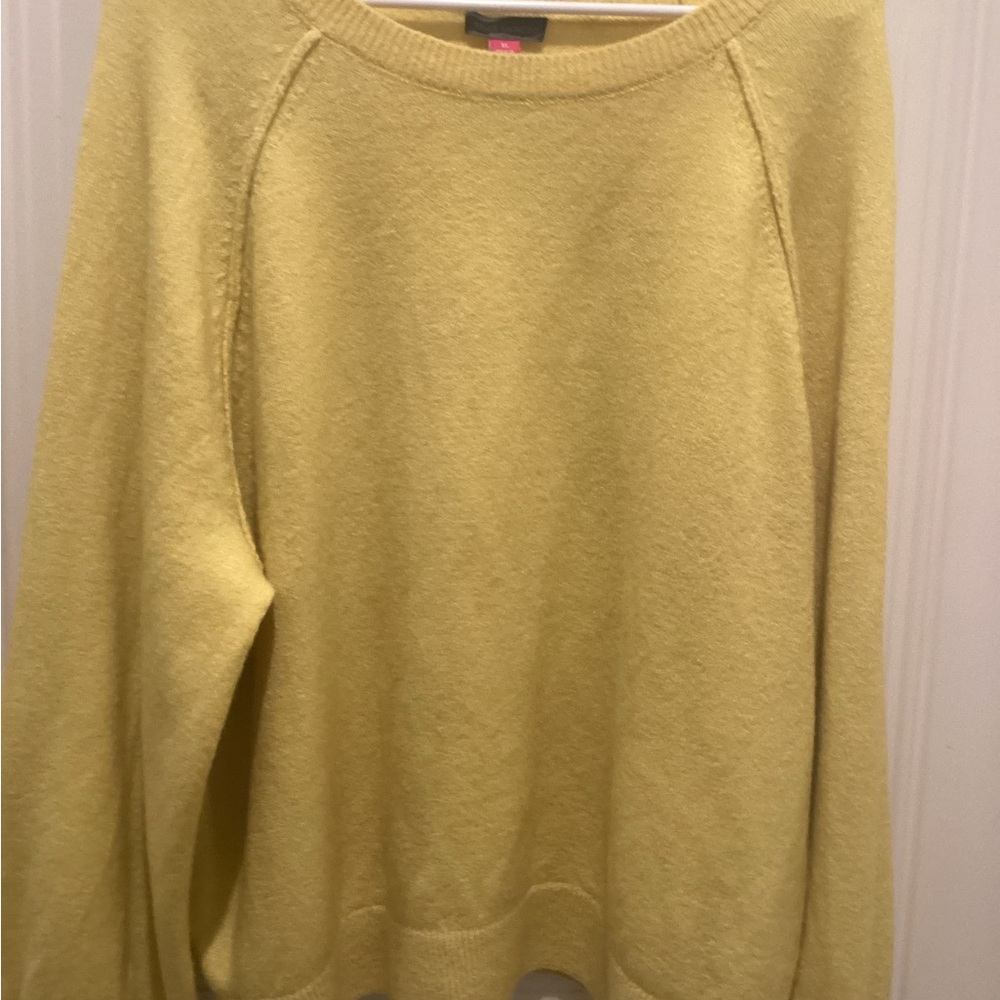 Vince Camuto Light Yellow Crewneck Sweater